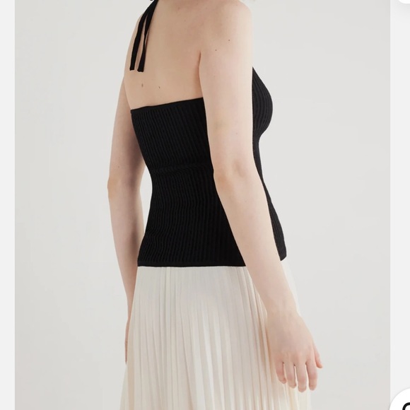 Black Ribbed Halter Top - Picture 2 of 9